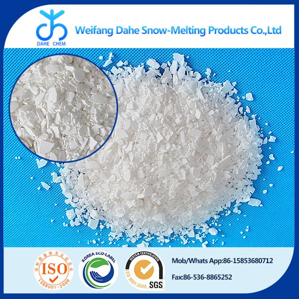 Calcium chloride for melting snow